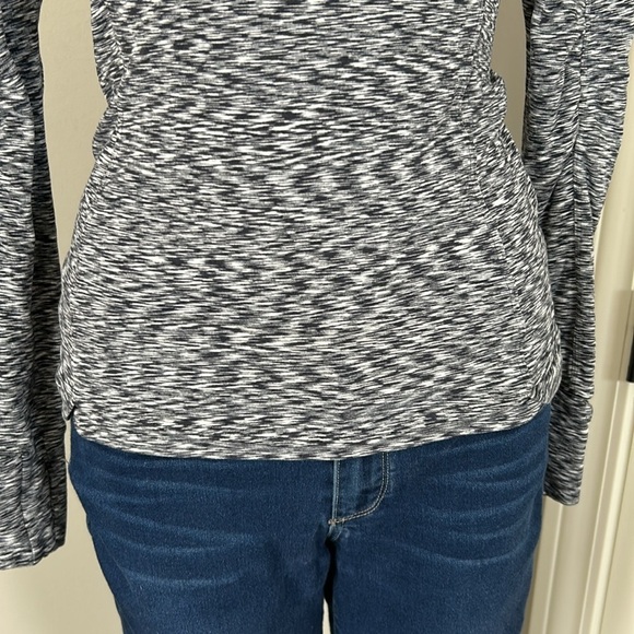 Lululemon Runderful Long Sleeve Spaced Out Space Dye Black White Thumb Hole Sz 6 - Picture 4 of 13